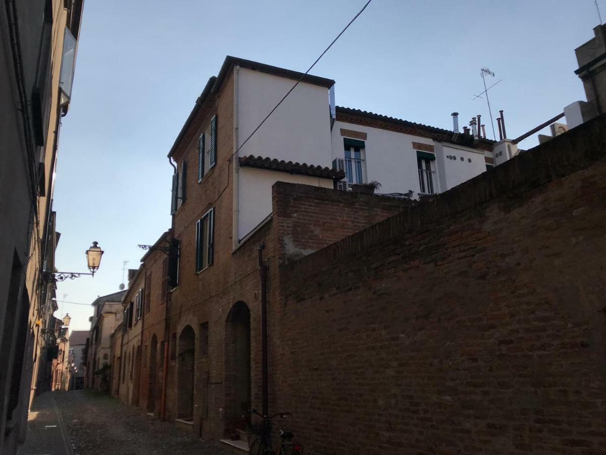 La Casa Degli Zii Lägenhet Ferrara Exteriör bild